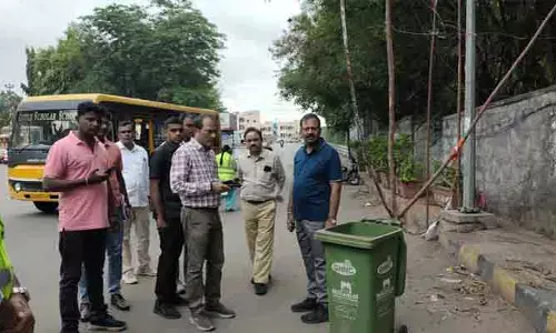 పారిశుద్ధ్యంపై ప్రత్యేక దృష్టి  సారించాలి: ఎంఎంసీ కమిషనర్ వినయ్ కృష్ణారెడ్డి