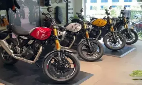 Triumph: మరోసారి ధరలు పెంచిన ట్రయంఫ్