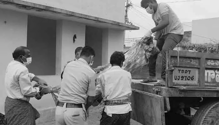చుక్కాపూర్ ఆయుష్మాన్ భారత్ ఆరోగ్య మందిర్లో గుర్తుతెలియని అనాథ వ్యక్తి మృతి చుక్కాపూర్ ఆయుష్మాన్ భారత్ ఆరోగ్య మందిర్లో గుర్తుతెలియని అనాథ వ్యక్తి మృతి