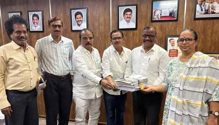 ‘కుడా’ ల్యాండ్ పూలింగ్ స్కీమ్లో కీలక ముందడుగు ‘కుడా’ ల్యాండ్ పూలింగ్ స్కీమ్లో కీలక ముందడుగు