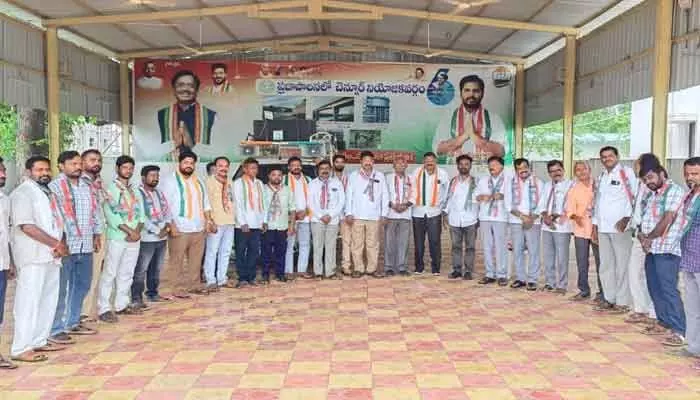 మంత్రి పై అనుచిత వ్యాఖ్యలు చేస్తే కఠిన చర్యలు తప్పవు మంత్రి పై అనుచిత వ్యాఖ్యలు చేస్తే కఠిన చర్యలు తప్పవు