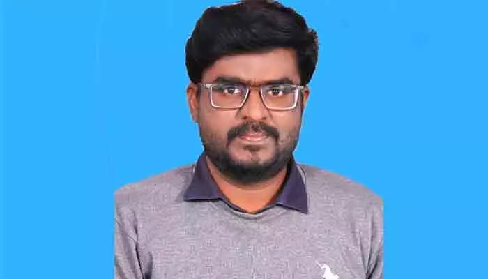 గుండెపోటుతో మంథని సింగిల్ విండో సీఈవో అశోక్ మృతి గుండెపోటుతో మంథని సింగిల్ విండో సీఈవో అశోక్ మృతి