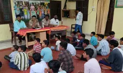 అనాథ పిల్లలకు అండగా ఉప్పల్ పోలీసులు అనాథ పిల్లలకు అండగా ఉప్పల్ పోలీసులు