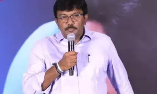 లెనిన్కు పోటీగా రెండు చిత్రాలు.. మైత్రి శశి ఆసక్తికర వ్యాఖ్యలు
