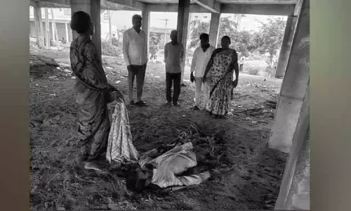 మానవత్వం చాటుకున్న మున్సిపల్ చైర్ పర్సన్