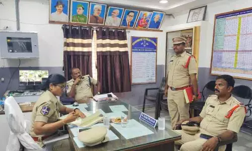 సోషల్ మీడియా దుష్ప్రచారంపై ఉక్కుపాదం