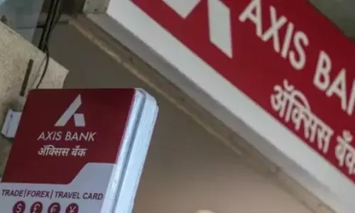 Axis Bank: యాక్సిస్ బ్యాంకులో ముగ్గురు సీనియర్ ఎగ్జిక్యూటివ్‌ల రాజీనామా