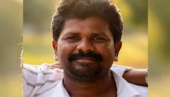 నాగన్పల్లిలో విషాదం.. విద్యుత్ షాక్తో వ్యక్తి మృతి నాగన్పల్లిలో విషాదం.. విద్యుత్ షాక్తో వ్యక్తి మృతి