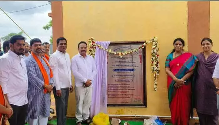 కాగజ్నగర్ ప్రగతి పథంలో పయనించాలి : ఎంపీ గోడం నాగేష్ కాగజ్నగర్ ప్రగతి పథంలో పయనించాలి : ఎంపీ గోడం నాగేష్