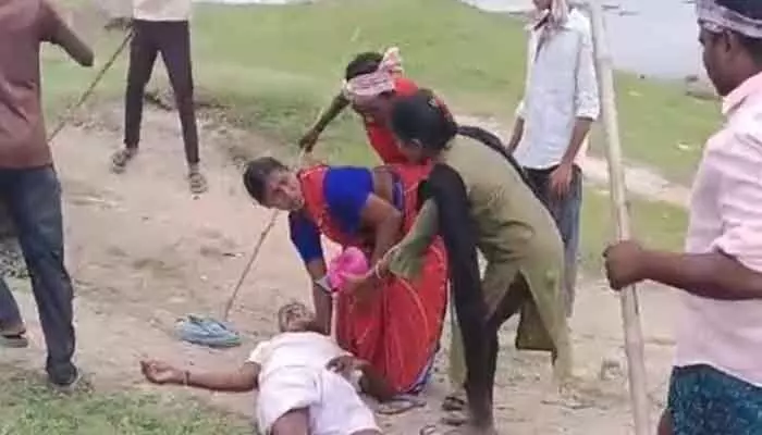 కాకరవాయి చేపల చెరువు వద్ద ఘర్షణ... కాకరవాయి చేపల చెరువు వద్ద ఘర్షణ...