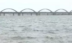ఎగువ వరదతో గోదావరిలో జలకళ.. గండి పోచమ్మ ఆలయం మూసివేత