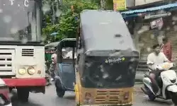 సరూర్ నగర్లో రోడ్డు ప్రమాదం.. సరూర్ నగర్లో రోడ్డు ప్రమాదం..