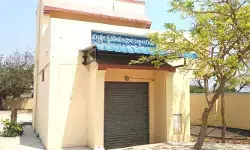 యూరియా కోసం సర్పంచ్లకు తప్పని తిప్పలు..