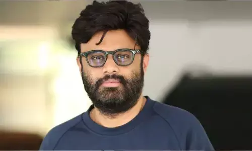 లైవ్‌లోనే శ్రీలీలపై సెటైర్లు వేసిన నాగ వంశీ