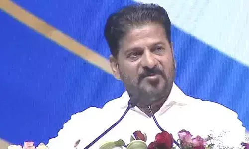 ఉద్యోగాలు కావాలంటే క్రీడల్లో రాణించండి : రాష్ట్ర యువతకు సీఎం రేవంత్ పిలుపు