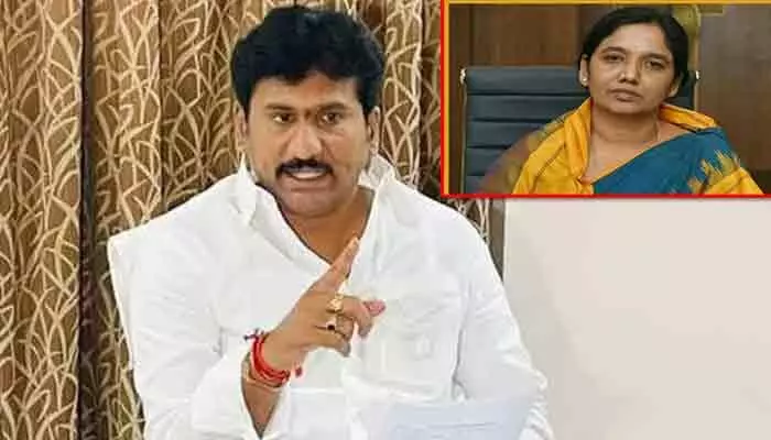 వారిపై పోరాడుతూనే ఉంటా: తోపుదుర్తి ప్రకాష్ రెడ్డి వారిపై పోరాడుతూనే ఉంటా: తోపుదుర్తి ప్రకాష్ రెడ్డి