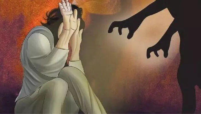 ఆడపిల్లల భద్రతకు భరోసా ఎప్పుడు.. ఇంకెంతమంది బలికావాలి? ఆడపిల్లల భద్రతకు భరోసా ఎప్పుడు.. ఇంకెంతమంది బలికావాలి?