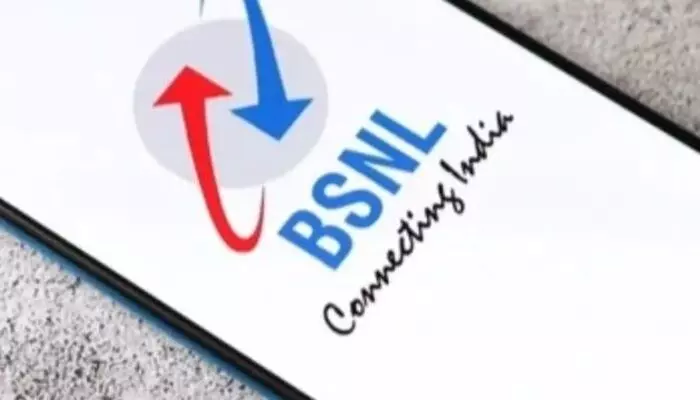 BSNL: దేశీయ శాటిలైట్ కమ్యూనికేషన్ రంగంలో సరికొత్త యుద్ధం BSNL: దేశీయ శాటిలైట్ కమ్యూనికేషన్ రంగంలో సరికొత్త యుద్ధం