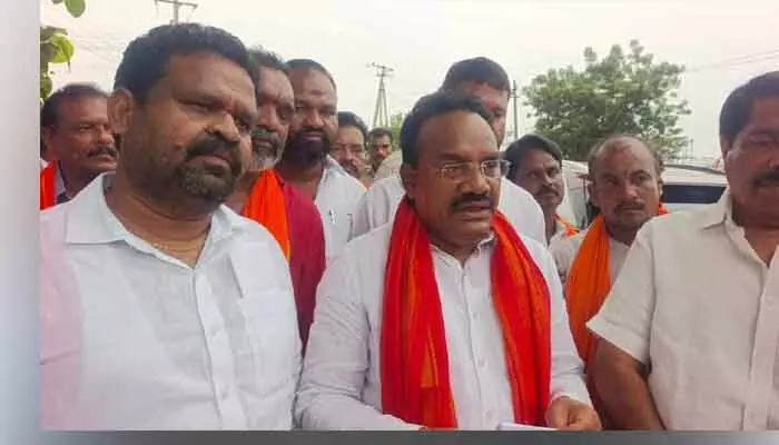 అడ ప్రాజెక్టు పై ప్రభుత్వానికి ఎందుకు ఇంత నిర్లక్ష్యం : ఎంపీ గొడం నగేష్ అడ ప్రాజెక్టు పై ప్రభుత్వానికి ఎందుకు ఇంత నిర్లక్ష్యం : ఎంపీ గొడం నగేష్