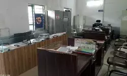 గంగాధర తహసీల్దార్ కార్యాలయంలో సమయపాలన గాలికే? గంగాధర తహసీల్దార్ కార్యాలయంలో సమయపాలన గాలికే?