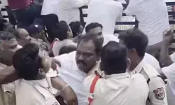 100 పడకల ఆసుపత్రి వద్ద ఉద్రిక్తత 100 పడకల ఆసుపత్రి వద్ద ఉద్రిక్తత