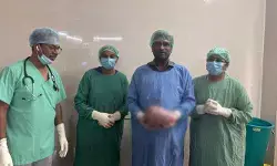 హుజూరాబాద్ లో అరుదైన శస్త్ర చికిత్స..4 కిలోల కణితి తొలగింపు హుజూరాబాద్ లో అరుదైన శస్త్ర చికిత్స..4 కిలోల కణితి తొలగింపు