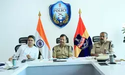 ఓఆర్ఆర్ పై ప్రమాదాల నివారణకు ఏఐ (AI)తో నిఘా.. 80 బ్లాక్ స్పాట్స్ గుర్తింపు ఓఆర్ఆర్ పై ప్రమాదాల నివారణకు ఏఐ (AI)తో నిఘా.. 80 బ్లాక్ స్పాట్స్ గుర్తింపు