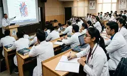 మెడికల్ విద్యార్థులకు గుడ్ న్యూస్.. ఆంధ్రప్రదేశ్కు మరో 100 ఎంబీబీఎస్ (MBBS) సీట్లు మెడికల్ విద్యార్థులకు గుడ్ న్యూస్.. ఆంధ్రప్రదేశ్కు మరో 100 ఎంబీబీఎస్ (MBBS) సీట్లు