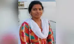 రోడ్డు ప్రమాదంలో మహిళ మృతి.. రోడ్డు ప్రమాదంలో మహిళ మృతి..