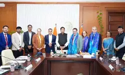 జర్మనీ ఉన్నత స్థాయి ప్రతినిధి బృందంతో మంత్రి శ్రీధర్బాబు భేటీ జర్మనీ ఉన్నత స్థాయి ప్రతినిధి బృందంతో మంత్రి శ్రీధర్బాబు భేటీ