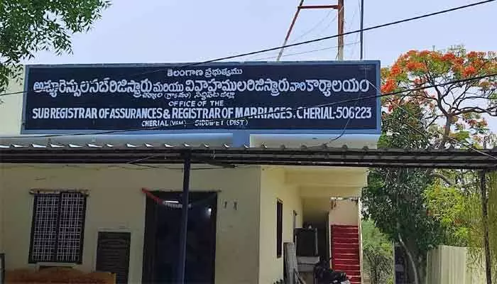 మేము సేఫ్... మాకు మధ్యవర్తులు ఉన్నారు మేము సేఫ్... మాకు మధ్యవర్తులు ఉన్నారు