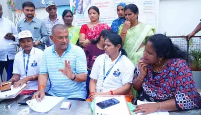 విద్య హక్కు చట్టాన్ని పూర్తిస్థాయిలో అమలు చేయాలి విద్య హక్కు చట్టాన్ని పూర్తిస్థాయిలో అమలు చేయాలి