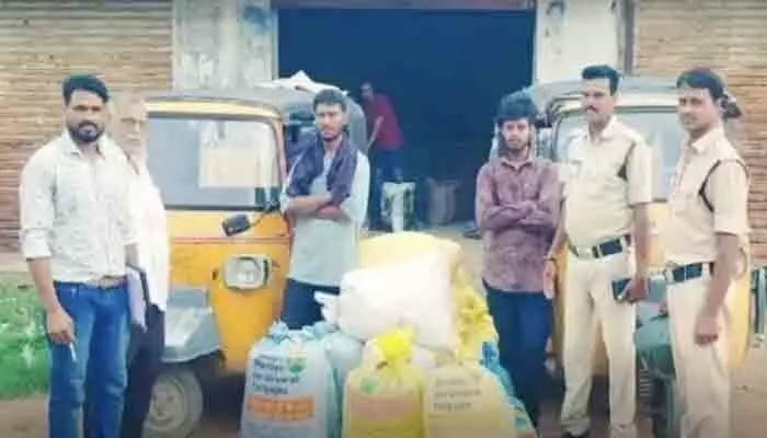 పేదల బియ్యంపై తగ్గని మాఫియా కన్ను పేదల బియ్యంపై తగ్గని మాఫియా కన్ను