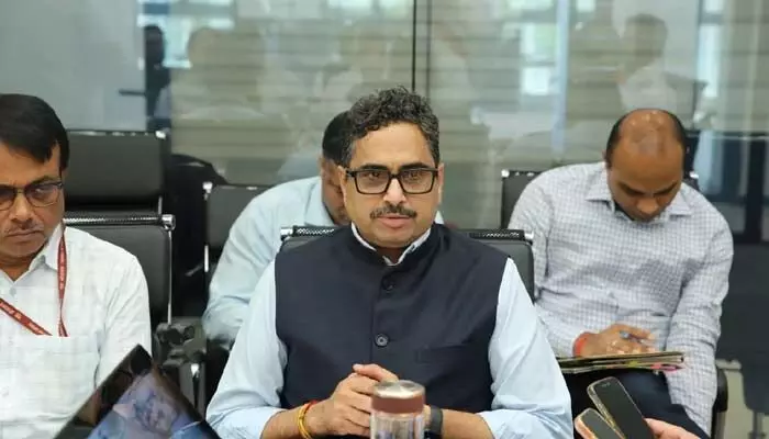 రాష్ట్రాన్ని పెట్టుబడులకు గమ్యస్థానంగా మారుస్తాం: సీఎస్ సంజయ్ జాజు రాష్ట్రాన్ని పెట్టుబడులకు గమ్యస్థానంగా మారుస్తాం: సీఎస్ సంజయ్ జాజు