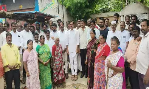 కాంగ్రెస్ నాయకుల కుట్రను అడ్డుకుంటాం..