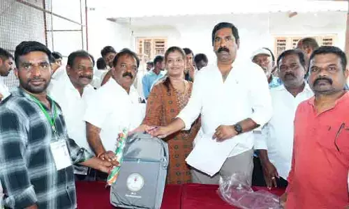 ఎస్ఐఆర్ ప్రక్రియ పారదర్శకంగా జరగాలి: వర్ధన్నపేట ఎమ్మెల్యే