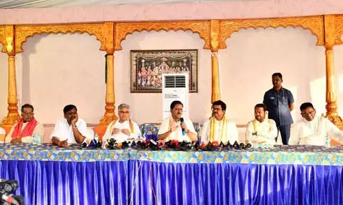 టీటీడీ తరహాలో యాదగిరిగుట్ట అభివృద్ధి చేస్తాం : ట్రస్ట్ బోర్డు చైర్మన్
