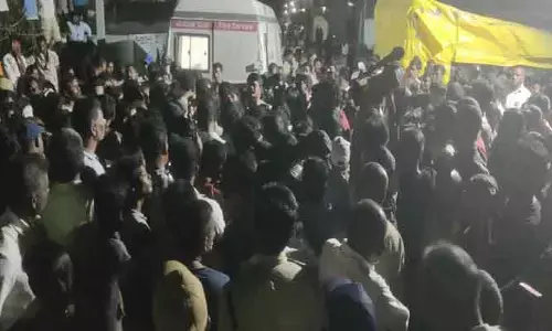 షాబాద్ ఘటనలో గ్రామానికి చేరుకున్న బాలిక, కుటుంబ సభ్యుల మృతదేహాలు