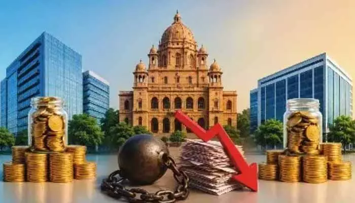 క్యూర్ పరిధిలో విచిత్ర పరిస్థితి.. అప్పుల ఊబిలో జీహెచ్ఎంసీ! క్యూర్ పరిధిలో విచిత్ర పరిస్థితి.. అప్పుల ఊబిలో జీహెచ్ఎంసీ!
