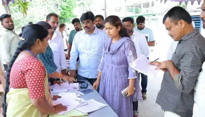 ఎస్ఐఆర్ ప్రక్రియలో నిర్లక్ష్యం సహించేది లేదు:జిల్లా కలెక్టర్ ఎస్ఐఆర్ ప్రక్రియలో నిర్లక్ష్యం సహించేది లేదు:జిల్లా కలెక్టర్