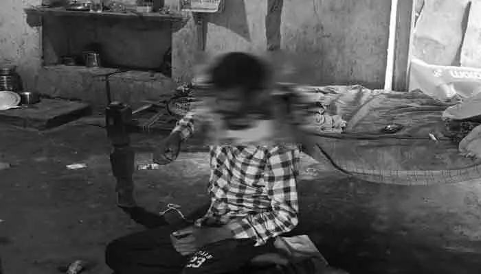 పుట్టింటికి వెళ్లిన భార్య.. మనస్తాపంతో ప్రాణాలు తీసుకున్న భర్త! పుట్టింటికి వెళ్లిన భార్య.. మనస్తాపంతో ప్రాణాలు తీసుకున్న భర్త!
