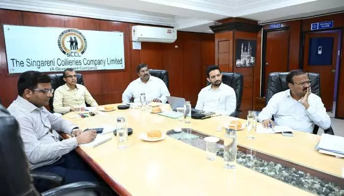 కోల్ గ్యాసిఫికేషన్ రంగంలోకి సింగరేణి... పైలట్ ప్రాజెక్టుకు సన్నాహాలు కోల్ గ్యాసిఫికేషన్ రంగంలోకి సింగరేణి... పైలట్ ప్రాజెక్టుకు సన్నాహాలు