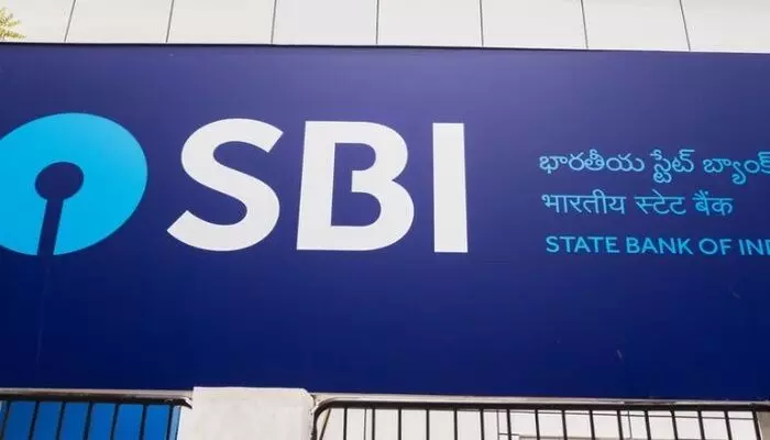 Bank Deposits: కేవలం 15 రోజుల్లో రూ. 7 లక్షల కోట్ల డిపాజిట్లు Bank Deposits: కేవలం 15 రోజుల్లో రూ. 7 లక్షల కోట్ల డిపాజిట్లు