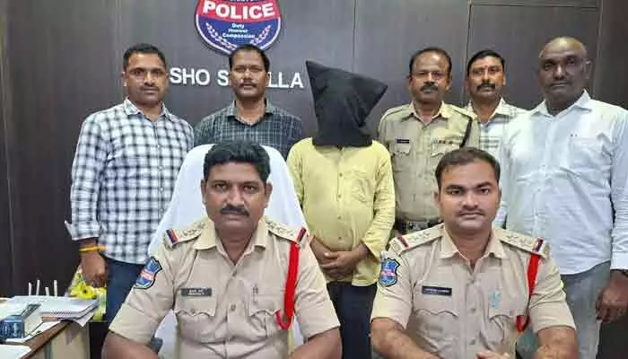 ఇల్లు కాజేయాలనే దురాశ.. మేనమామను హత్య చేసిన వ్యక్తి.. చివరికి!? ఇల్లు కాజేయాలనే దురాశ.. మేనమామను హత్య చేసిన వ్యక్తి.. చివరికి!?