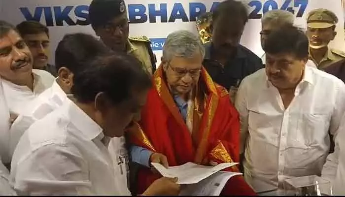 ఆదిలాబాద్ రైల్వే అభివృద్ధికి కేంద్రం కృషి ఆదిలాబాద్ రైల్వే అభివృద్ధికి కేంద్రం కృషి