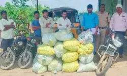 రేషన్ బియ్యం పట్టివేత.. నలుగురిపై కేసు నమోదు రేషన్ బియ్యం పట్టివేత.. నలుగురిపై కేసు నమోదు