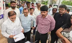 ఎన్యూమరేషన్ ఫారం లో పూర్తి వివరాలు నమోదు చేయాలి.. ఎన్యూమరేషన్ ఫారం లో పూర్తి వివరాలు నమోదు చేయాలి..