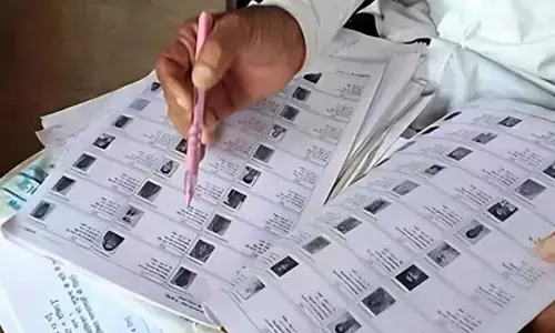 ఎస్‌ఐఆర్ భారం.. బీఎల్‌ఓలు బలి!