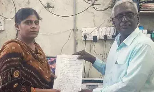 తుంగతుర్తి మీదుగా హన్మకొండకు బస్సు నడపండి.. వినతిపత్రం అందజేత