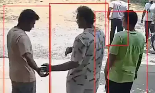 వైసీపీ అధికార ప్రతినిధి నాగార్జున యాదవ్ అరెస్ట్